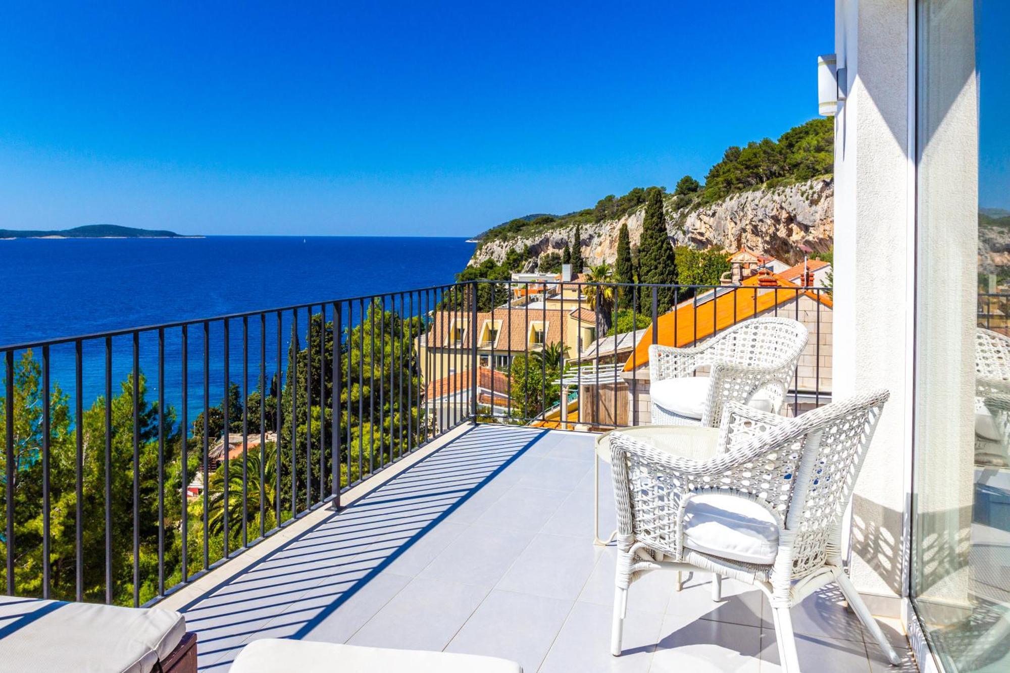 Blue Bay Residence Hvar Town Esterno foto