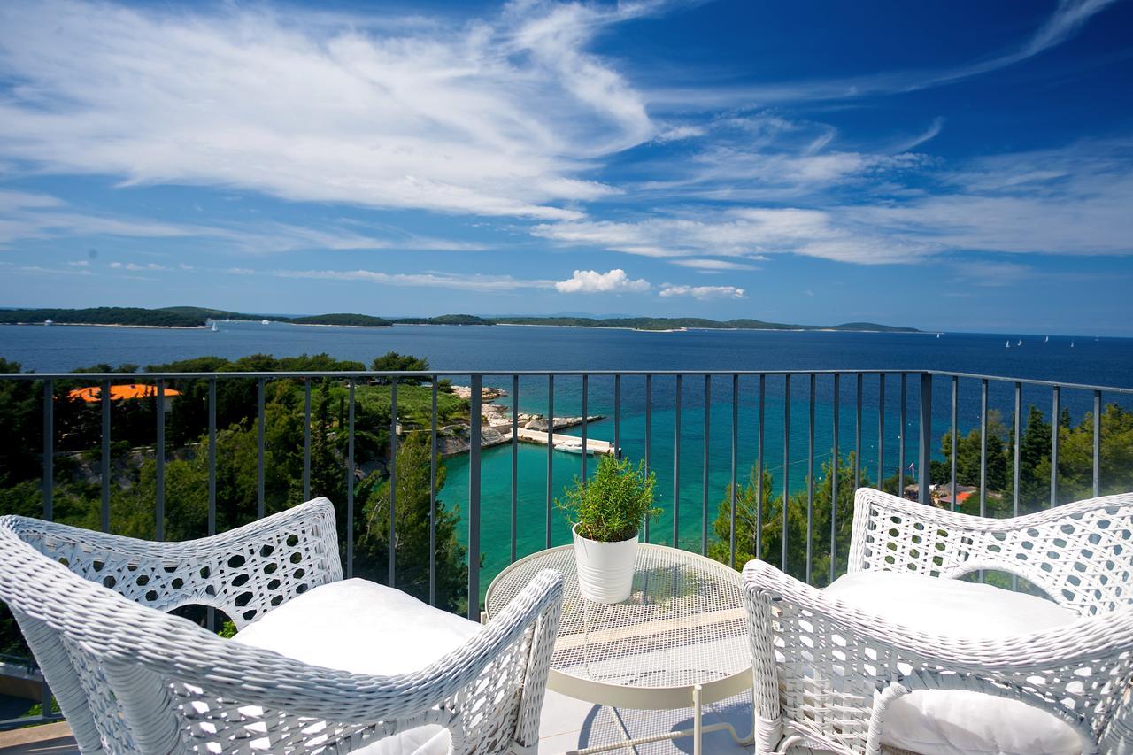 Blue Bay Residence Hvar Town Esterno foto